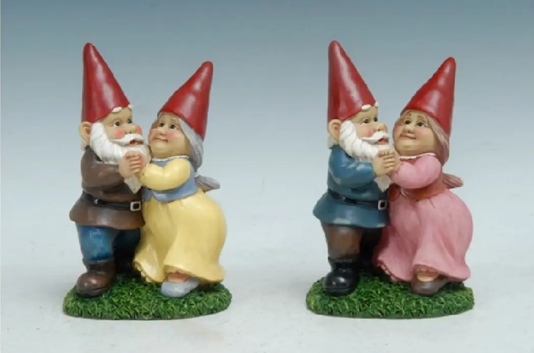 MayRich Company Mr & Mrs. Gnome Figurine - Figurines Garden Sculptures & Statues