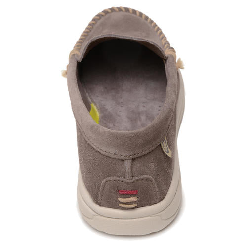 Women's Discover Classic Moccasin Loafer