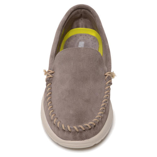 Women's Discover Classic Moccasin Loafer