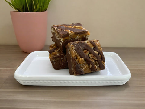 Chocolate Caramel Pecan Turtle Fudge