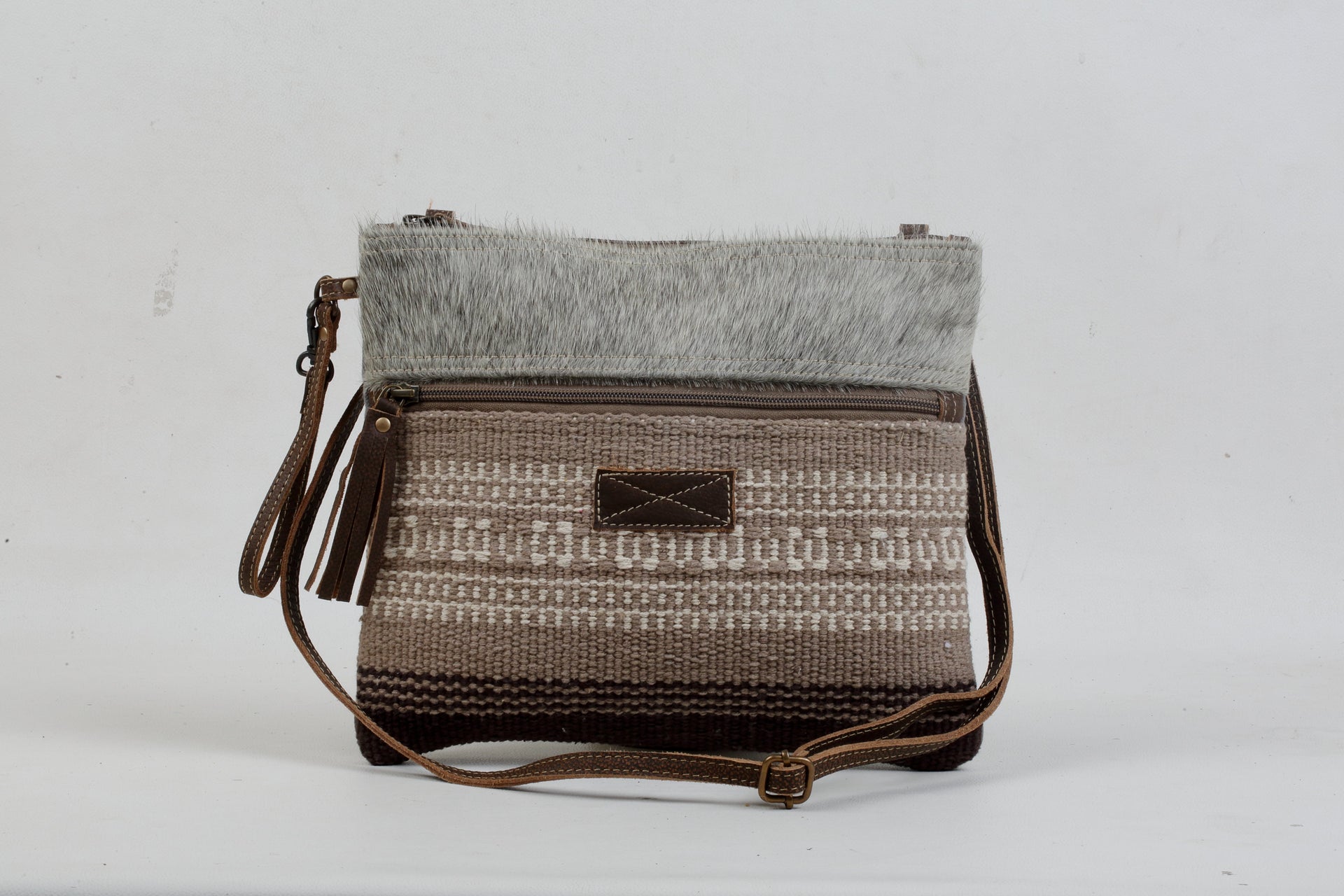 Presentable Small & Crossbody