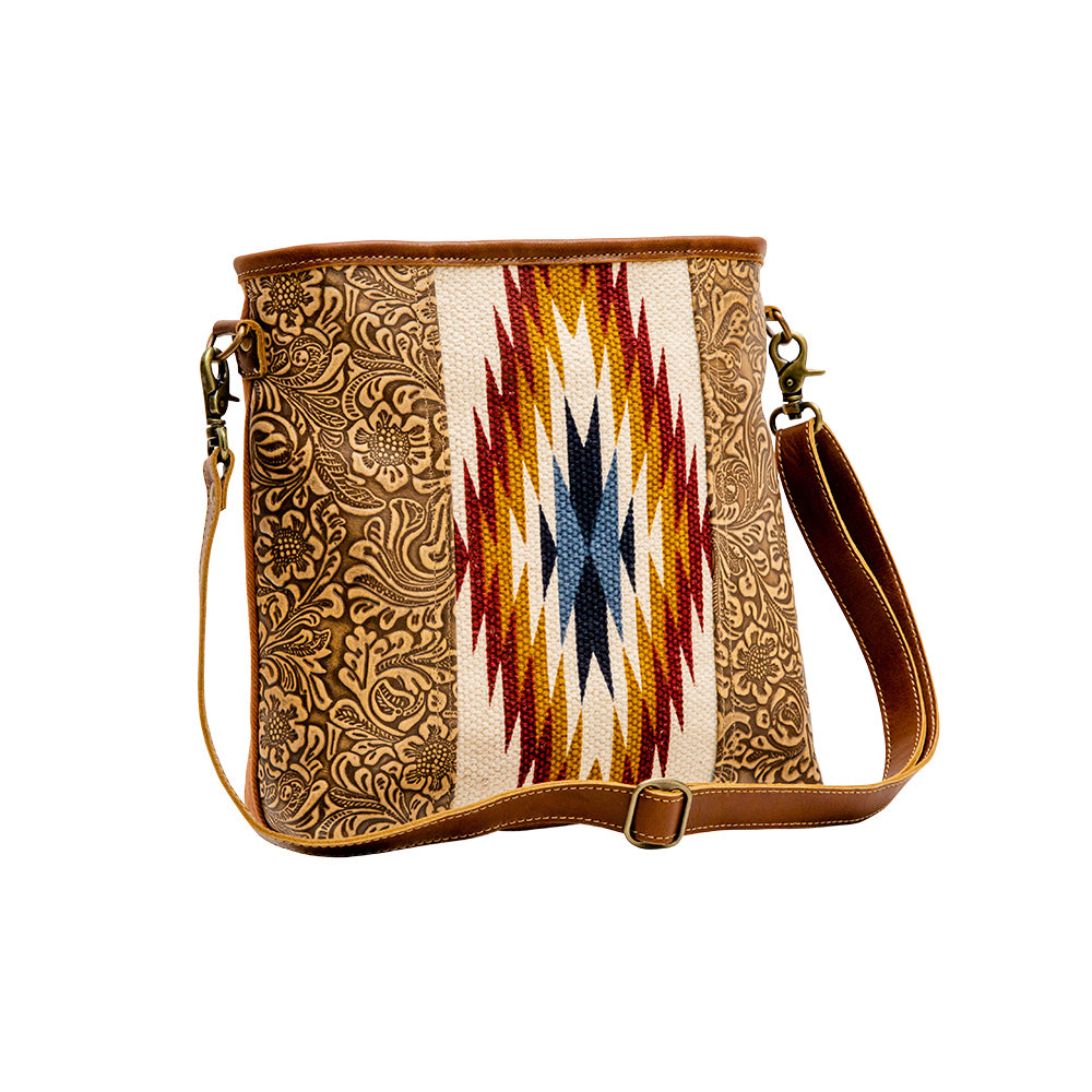 Luzy Shoulder Bag