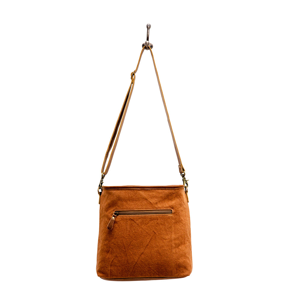Luzy Shoulder Bag